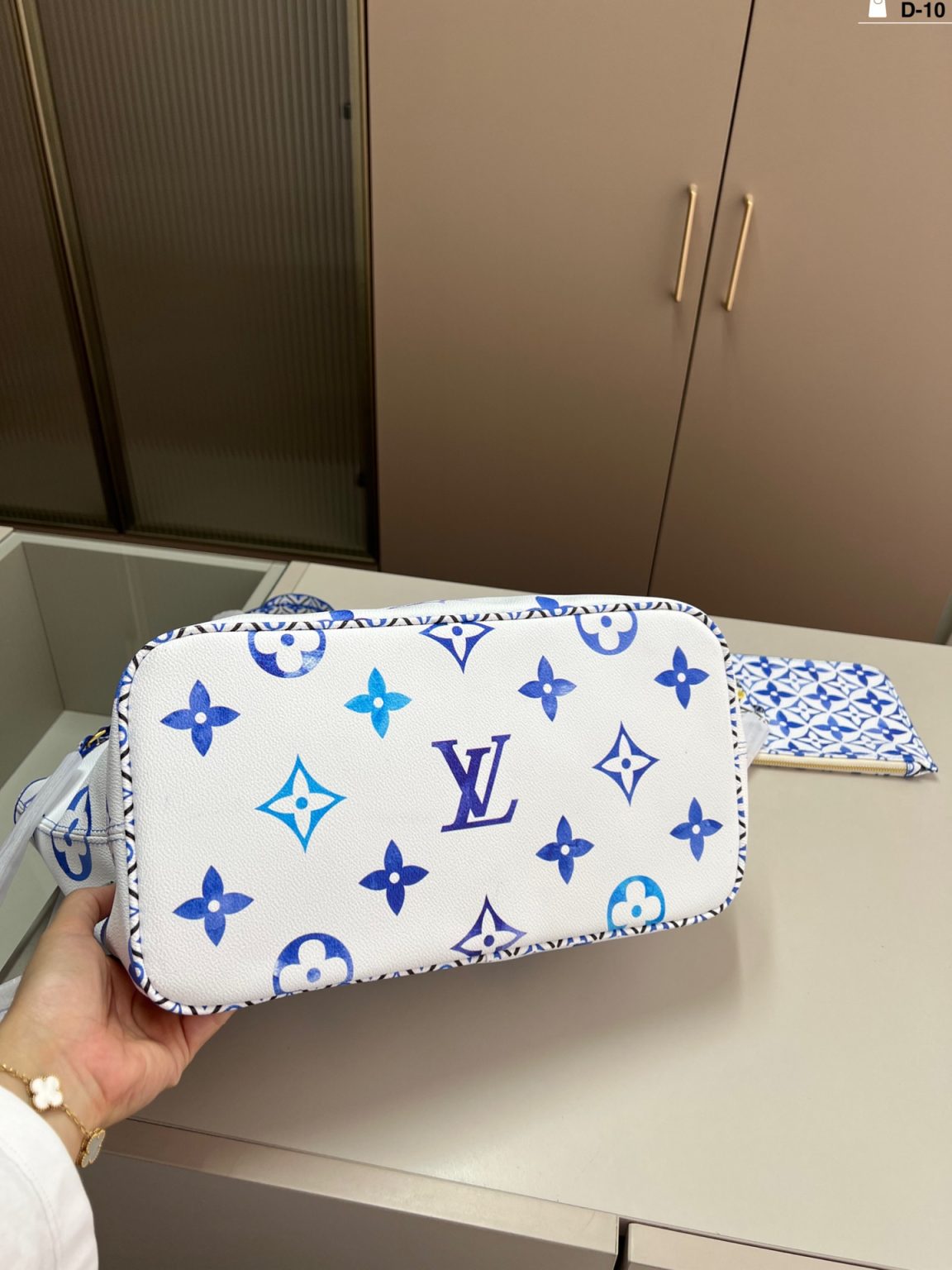 Louis Vuitton Bag Dupe 2181 - Image 3