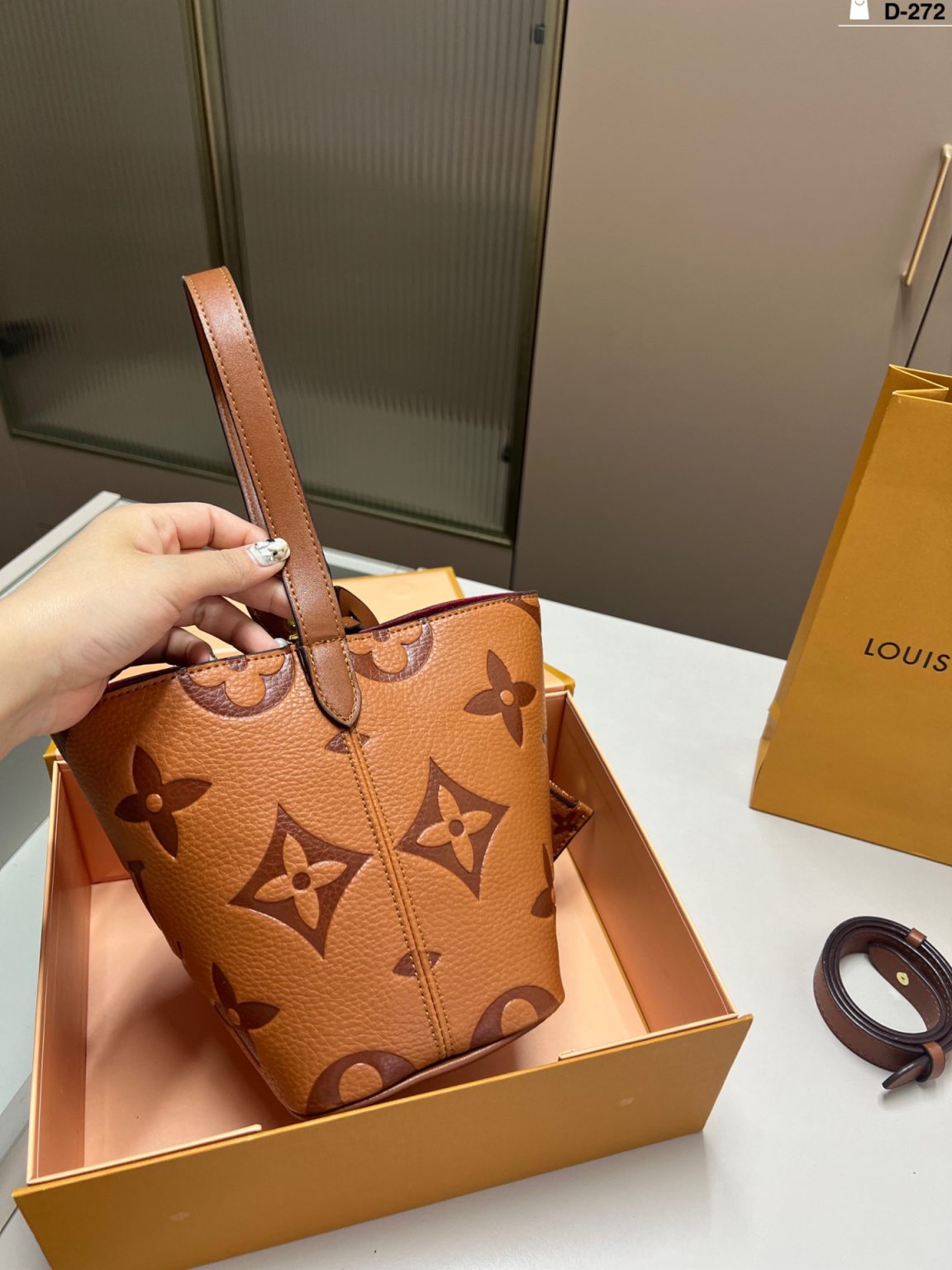 Louis Vuitton Bag Dupe 2184 - Imagen 4