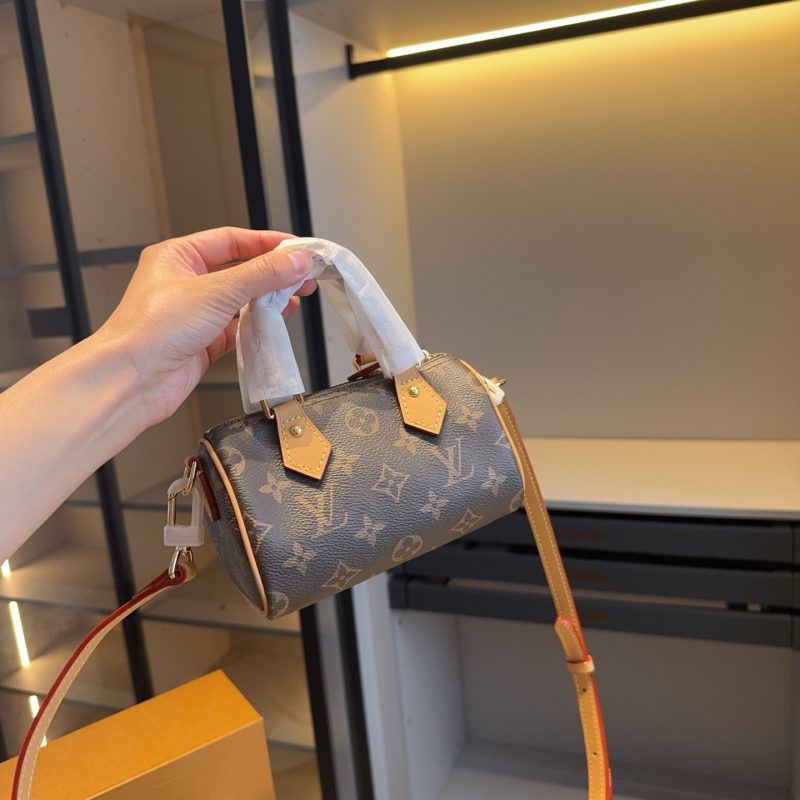 Louis Vuitton Bag Dupe 2224 - Image 3