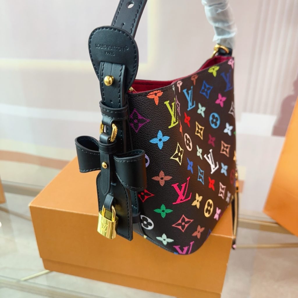 Louis Vuitton Bag Dupe 2286 - Image 4