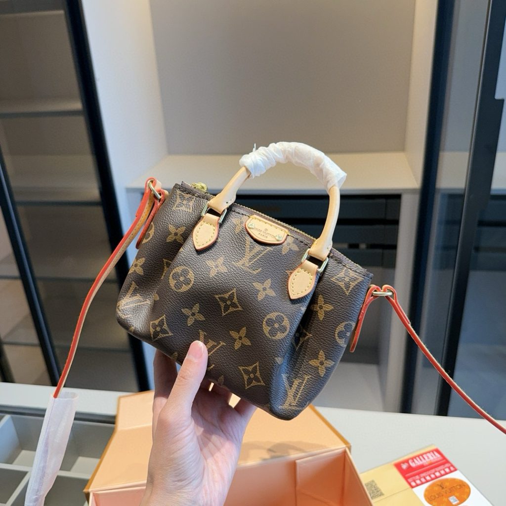 Louis Vuitton Bag Dupe 2334 - Imagen 2