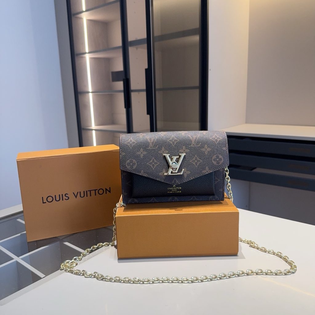 Louis Vuitton Bag Dupe 2366