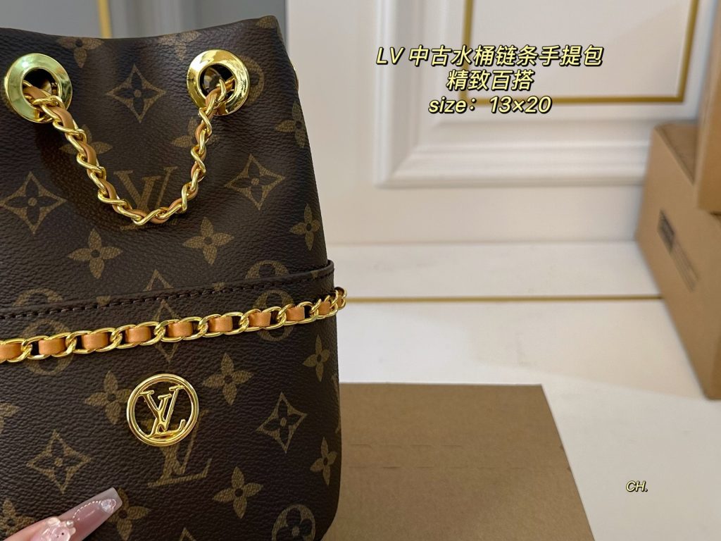 Louis Vuitton Bag Dupe 2400 - Image 4