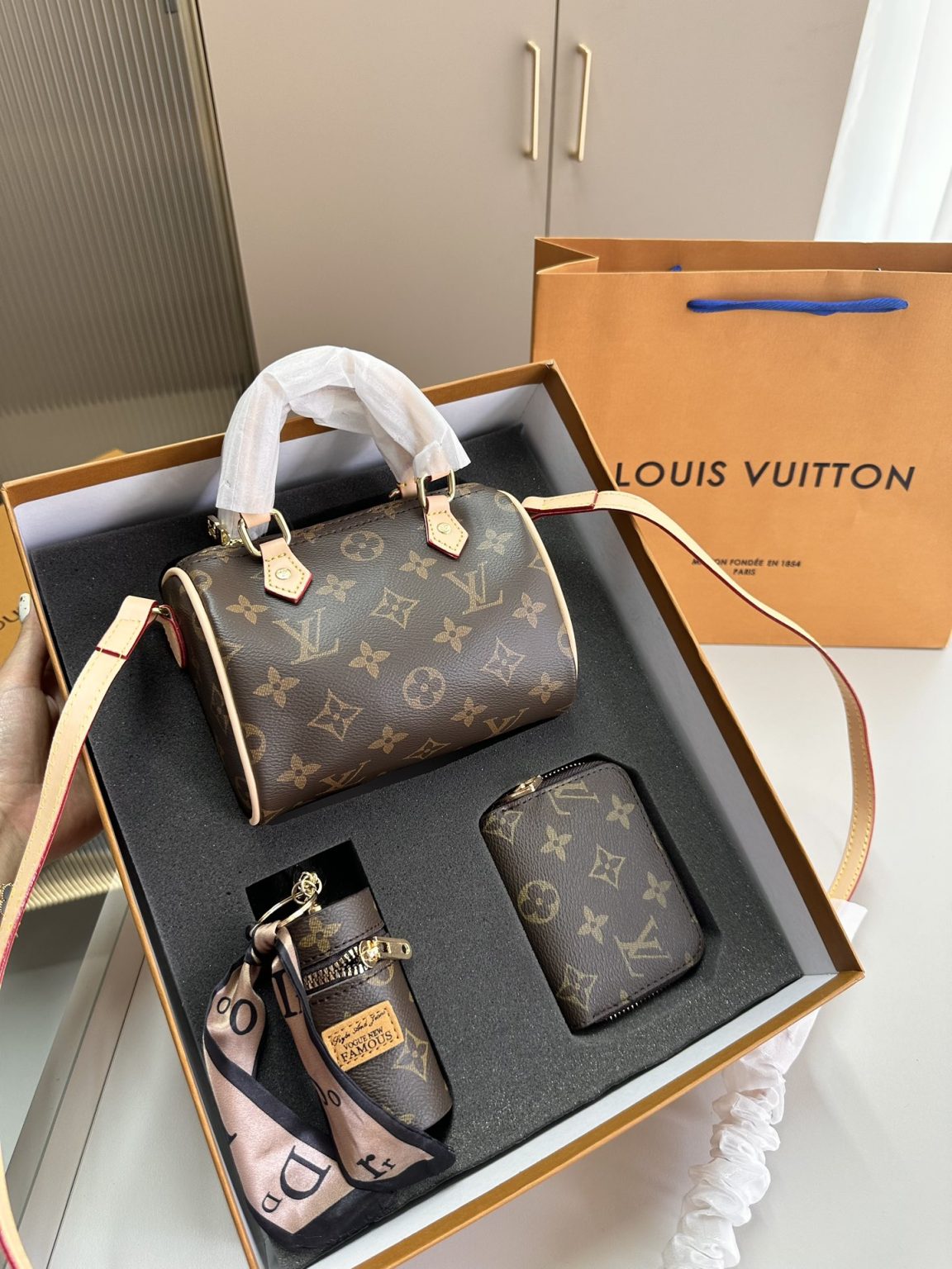 Louis Vuitton Bag Dupe 2405