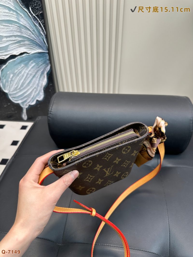 Louis Vuitton Bag Dupe 2440 - Image 3