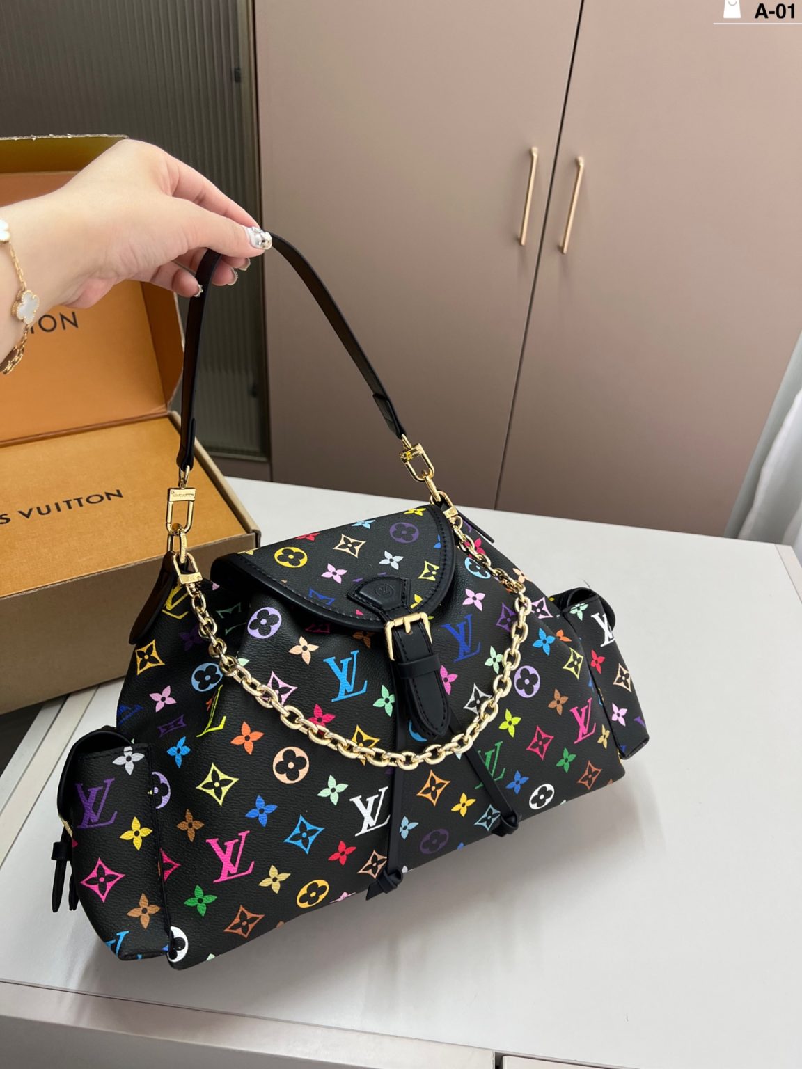 Louis Vuitton Bag Dupe 2465 - Image 2