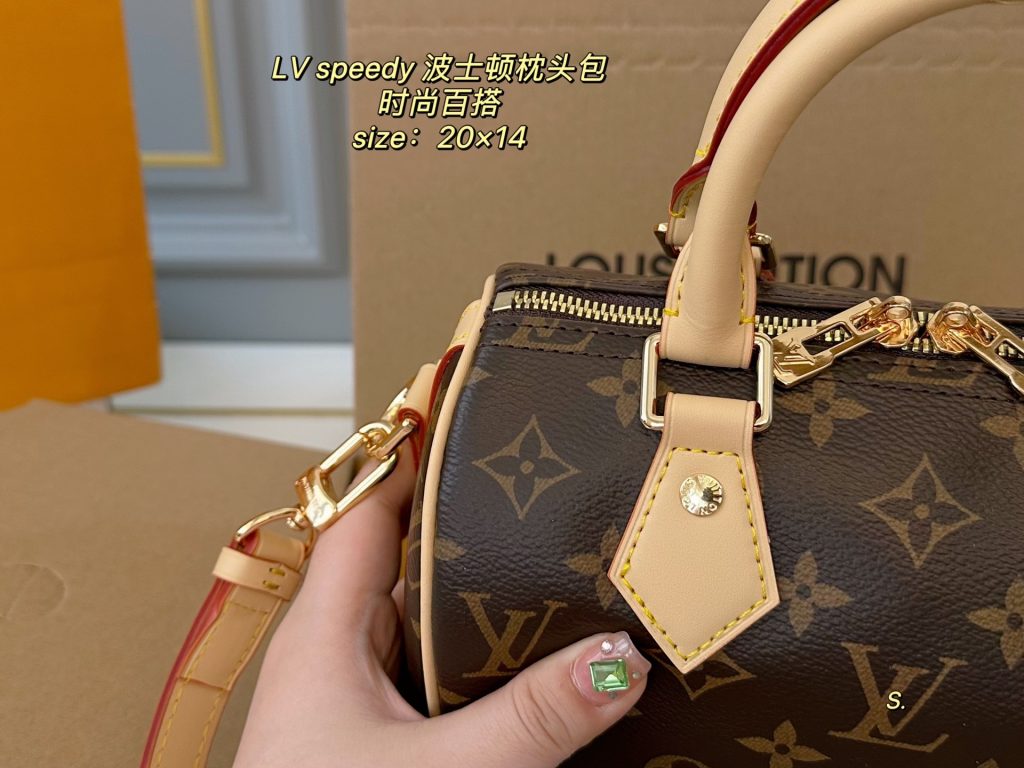 Louis Vuitton Bag Dupe 2469 - Image 3