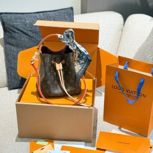 Louis Vuitton Bag Dupe 657
