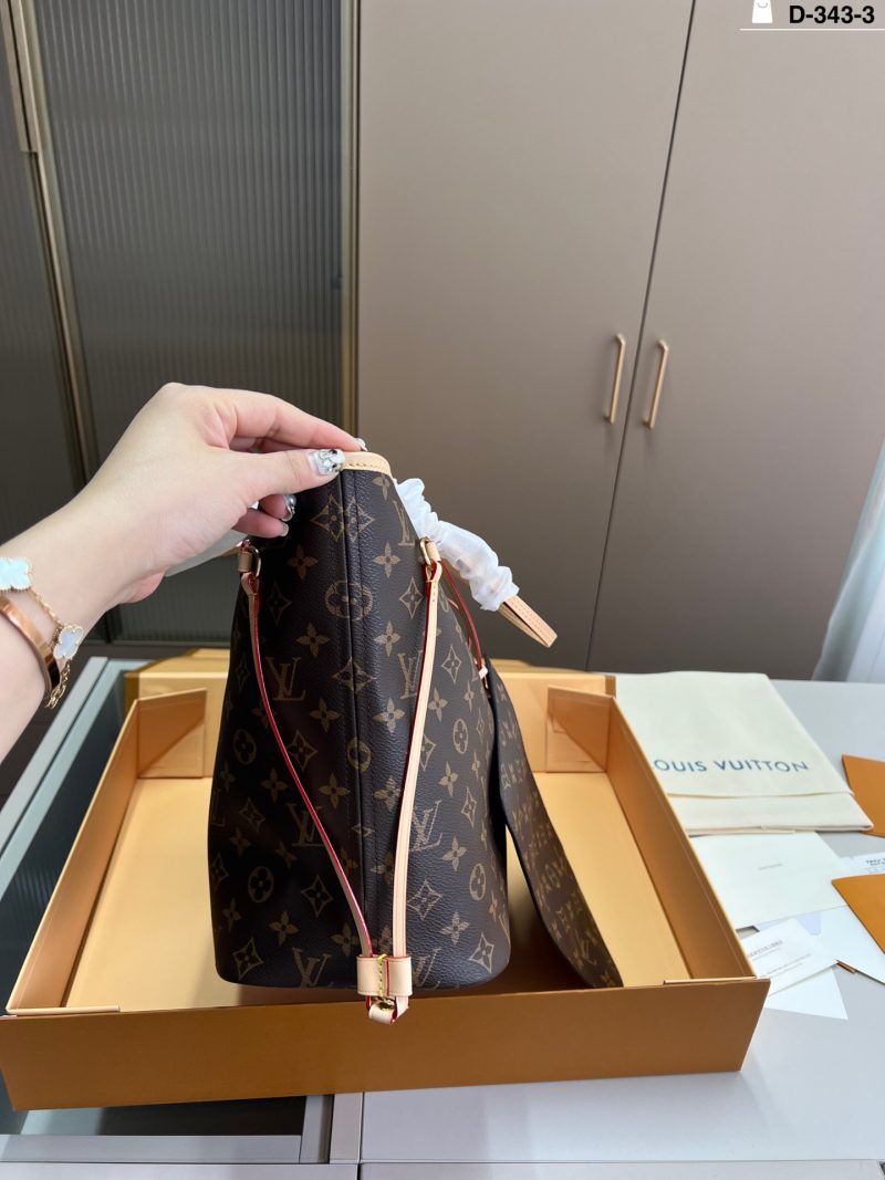 Louis Vuitton Bag Dupe 695 - Obraz 2