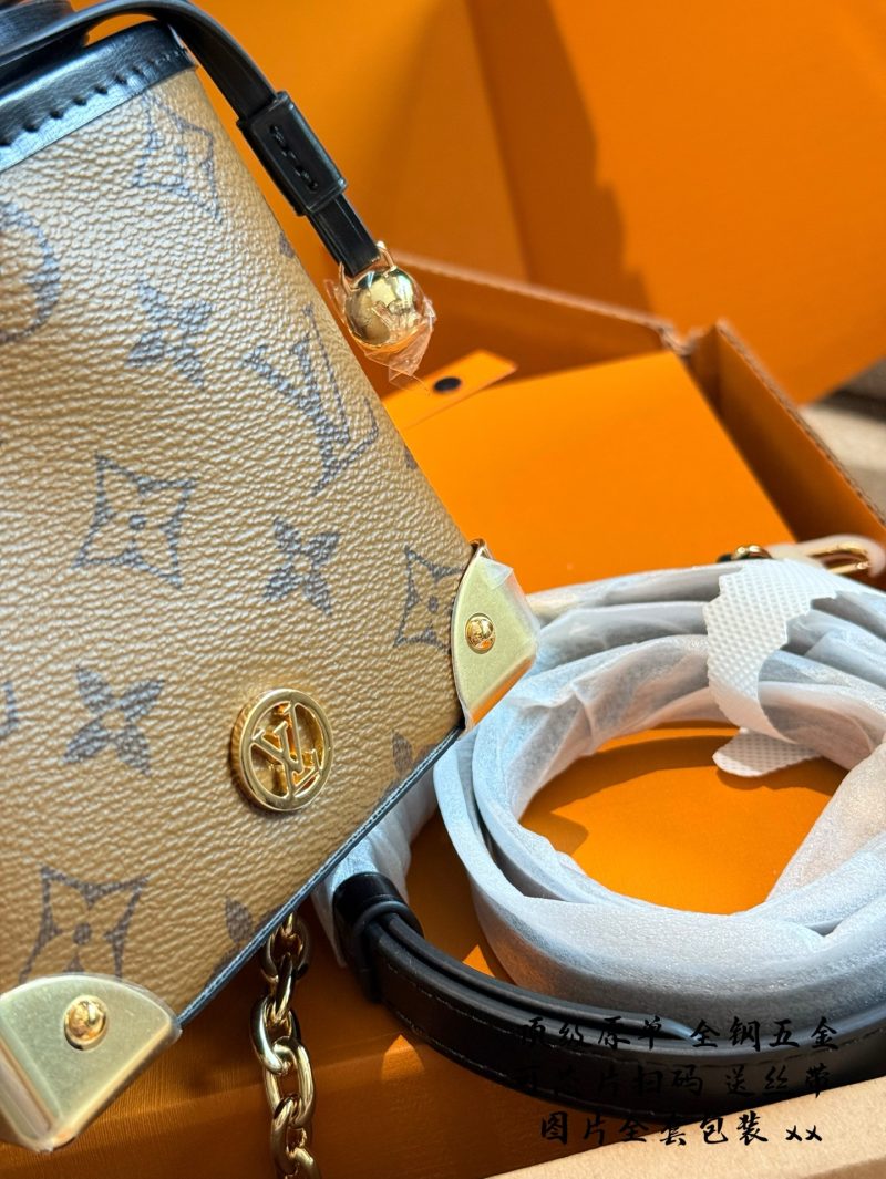 Louis Vuitton Bag Dupe 755 - Bild 3