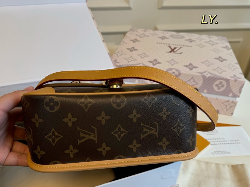 Louis Vuitton Bag Dupe 767 - Bild 4