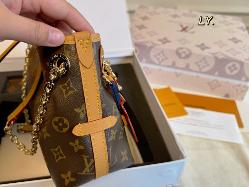 Louis Vuitton Bag Dupe 801 - Image 3
