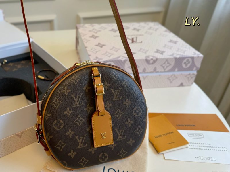 Louis Vuitton Bag Dupe 834 - Obraz 2
