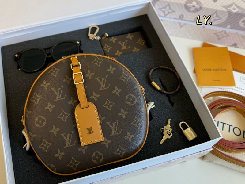 Louis Vuitton Bag Dupe 834