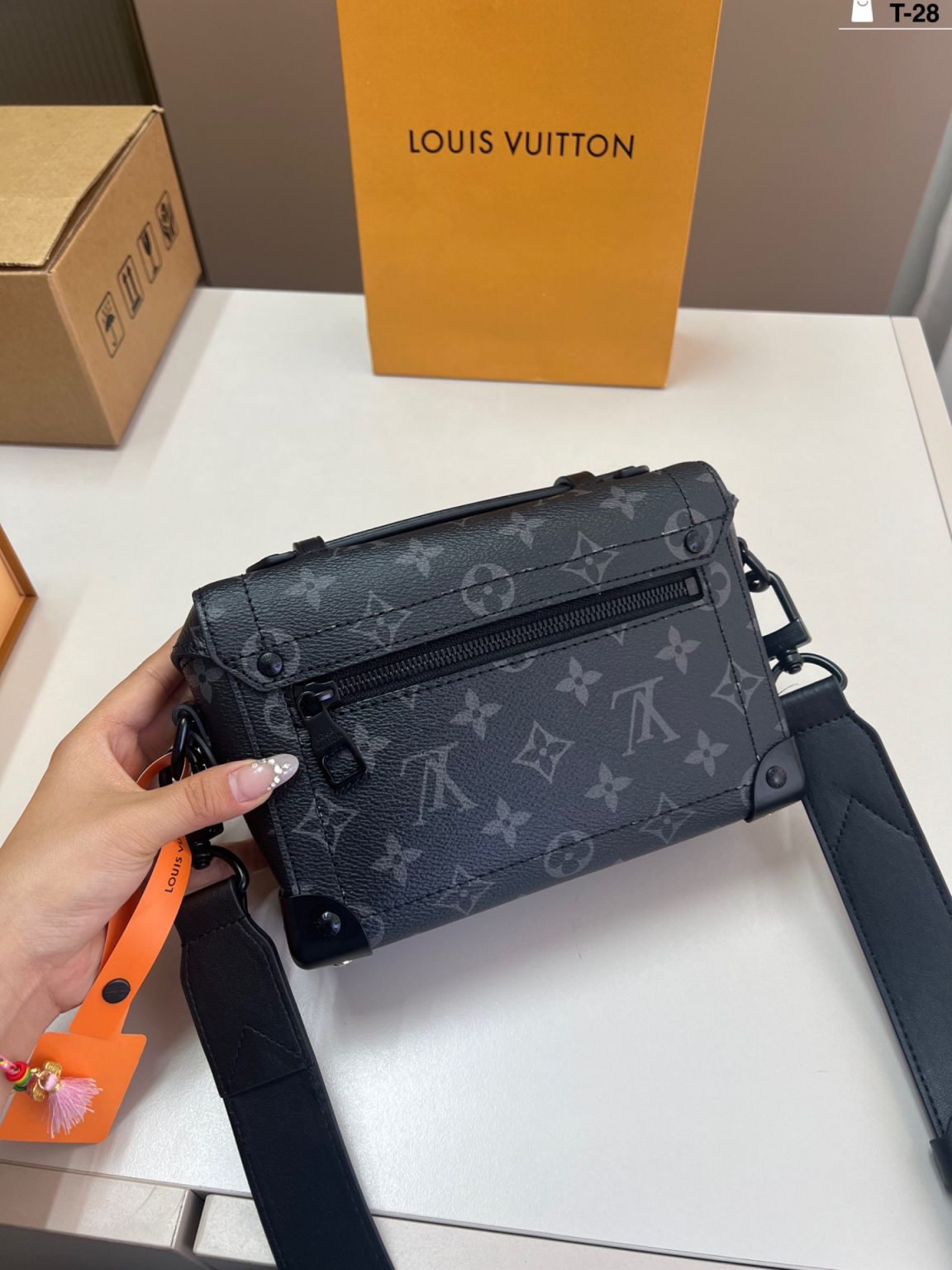 Louis Vuitton Bag Dupe 890 - Imagem 4