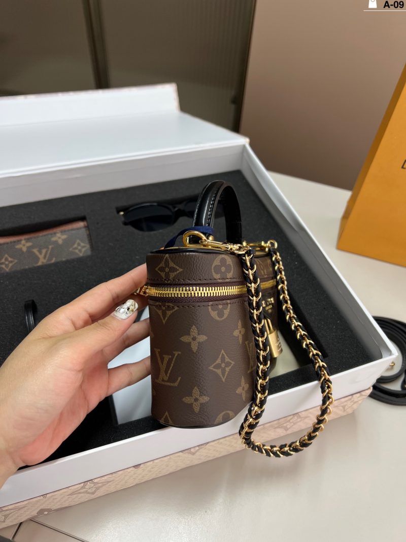 Louis Vuitton Bag Dupe 894 - Image 2