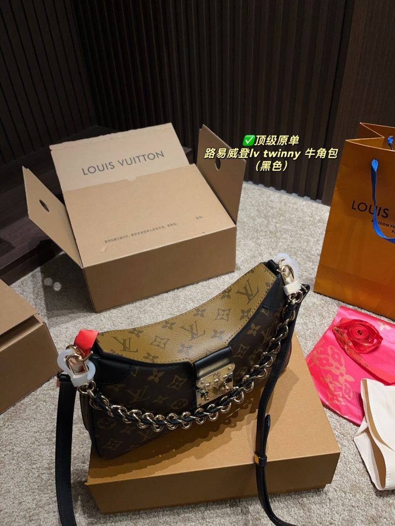 Louis Vuitton Bag Dupe 943 - Image 4