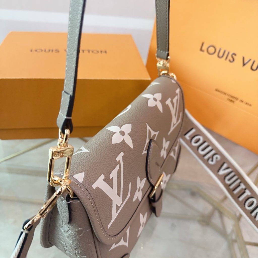 Louis Vuitton Bag Dupe 958 - Bild 3