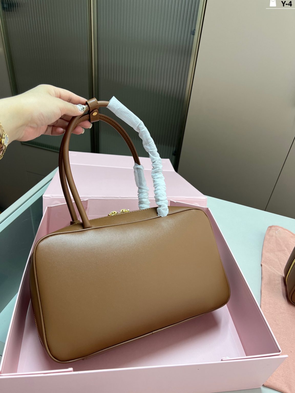 Miu Miu Bag Dupe 1428 - Imagen 4