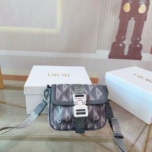 Prada Bag Dupe 1942