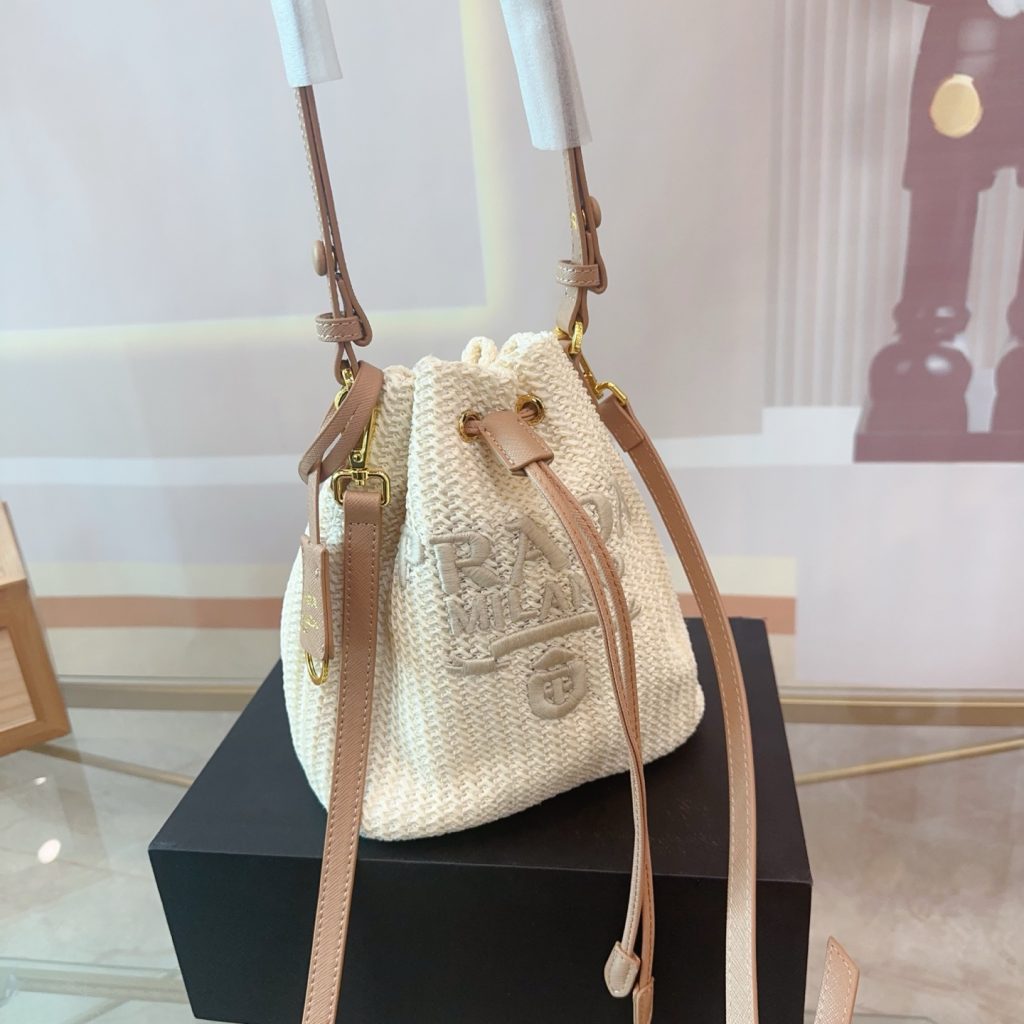 Prada Bag Dupe 2281 - Obraz 2