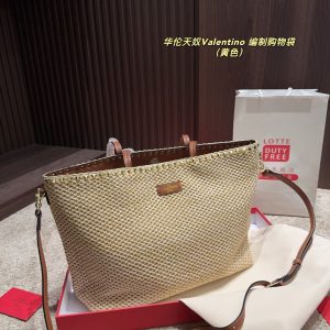 Valentino Bag Dupe 1527