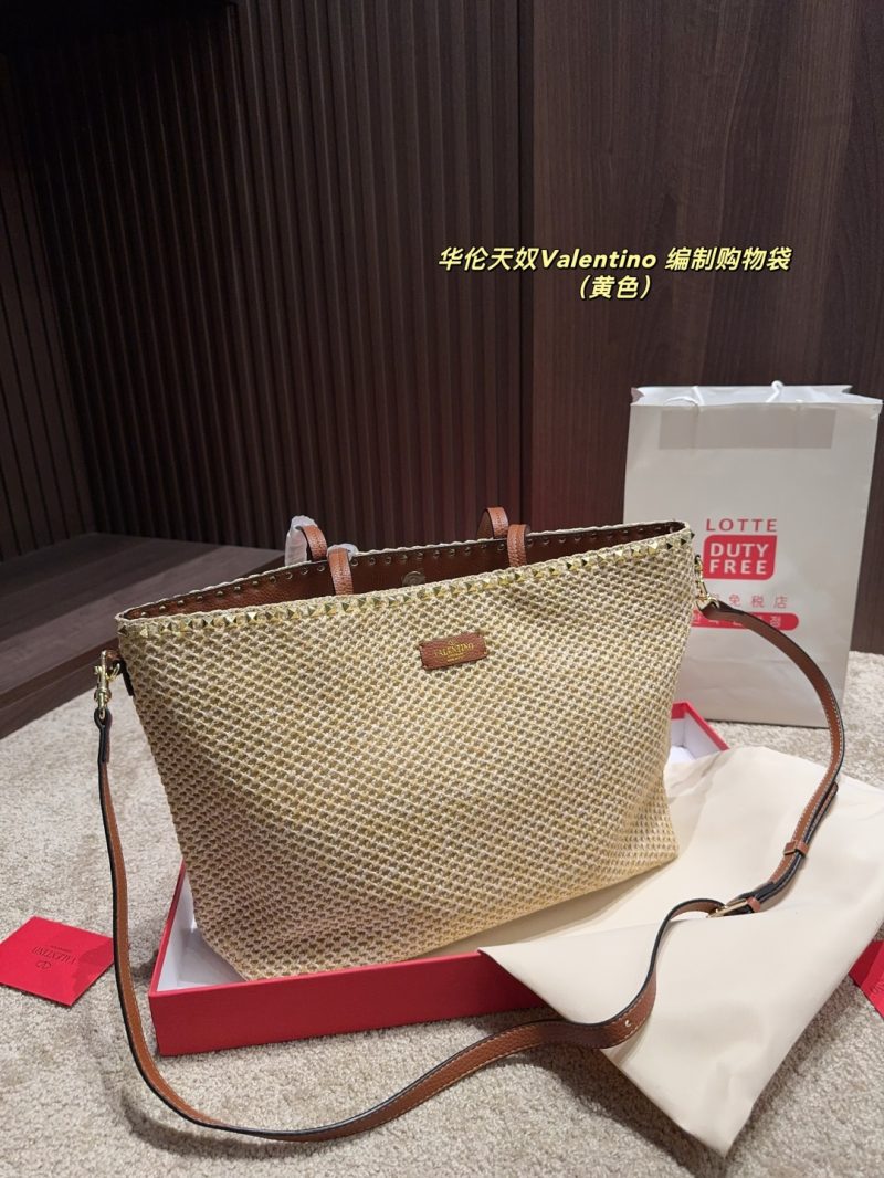Valentino Bag Dupe 1527