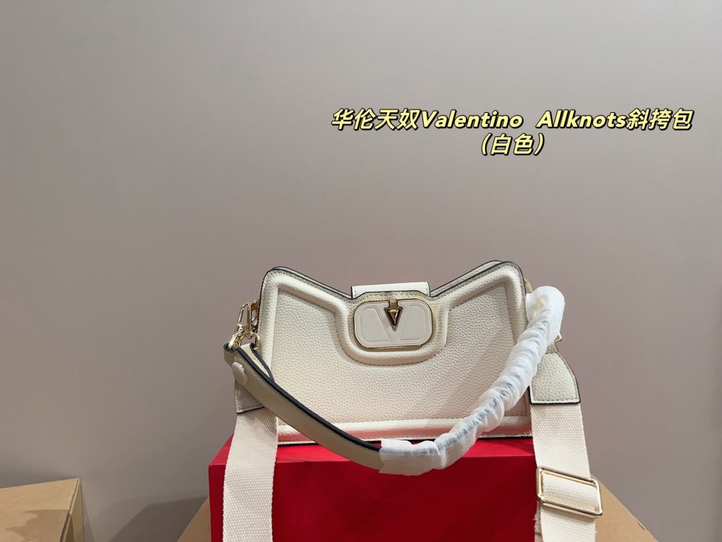 Valentino Bag Dupe 1933
