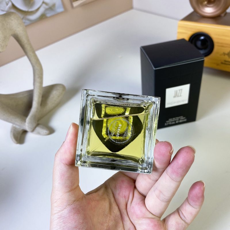 Yves Saint Laurent Fragrance Dupe 0501 - Obraz 3